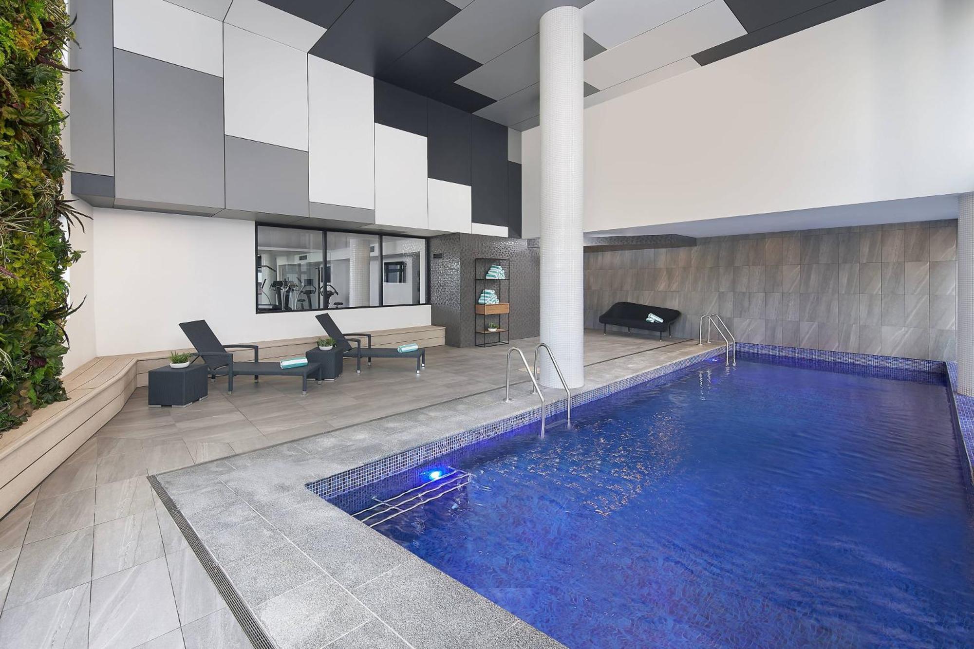 Отель Courtyard By Marriott Brisbane South Bank Экстерьер фото