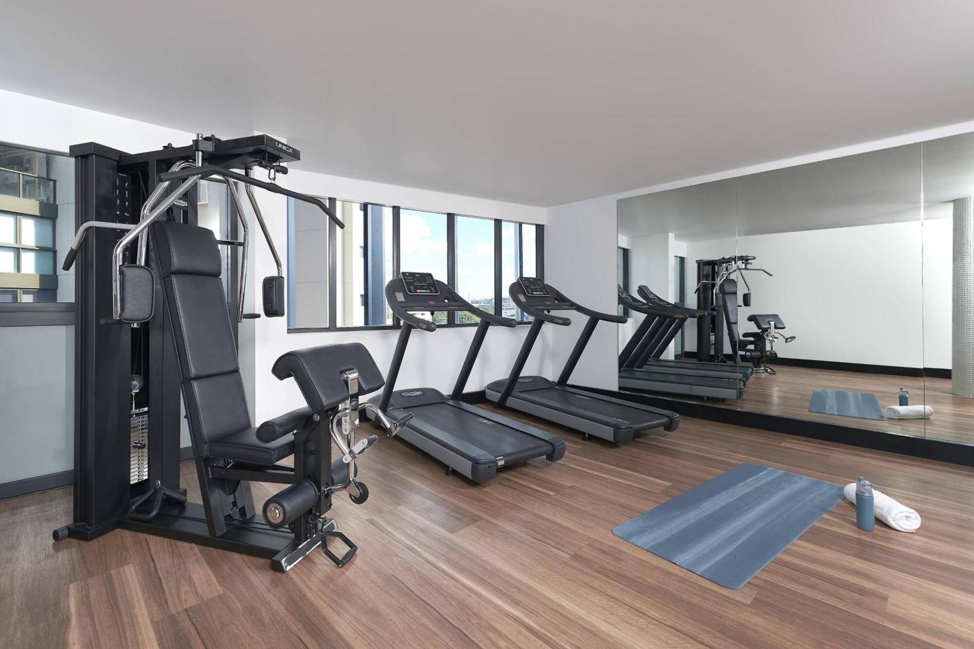Отель Courtyard By Marriott Brisbane South Bank Экстерьер фото
