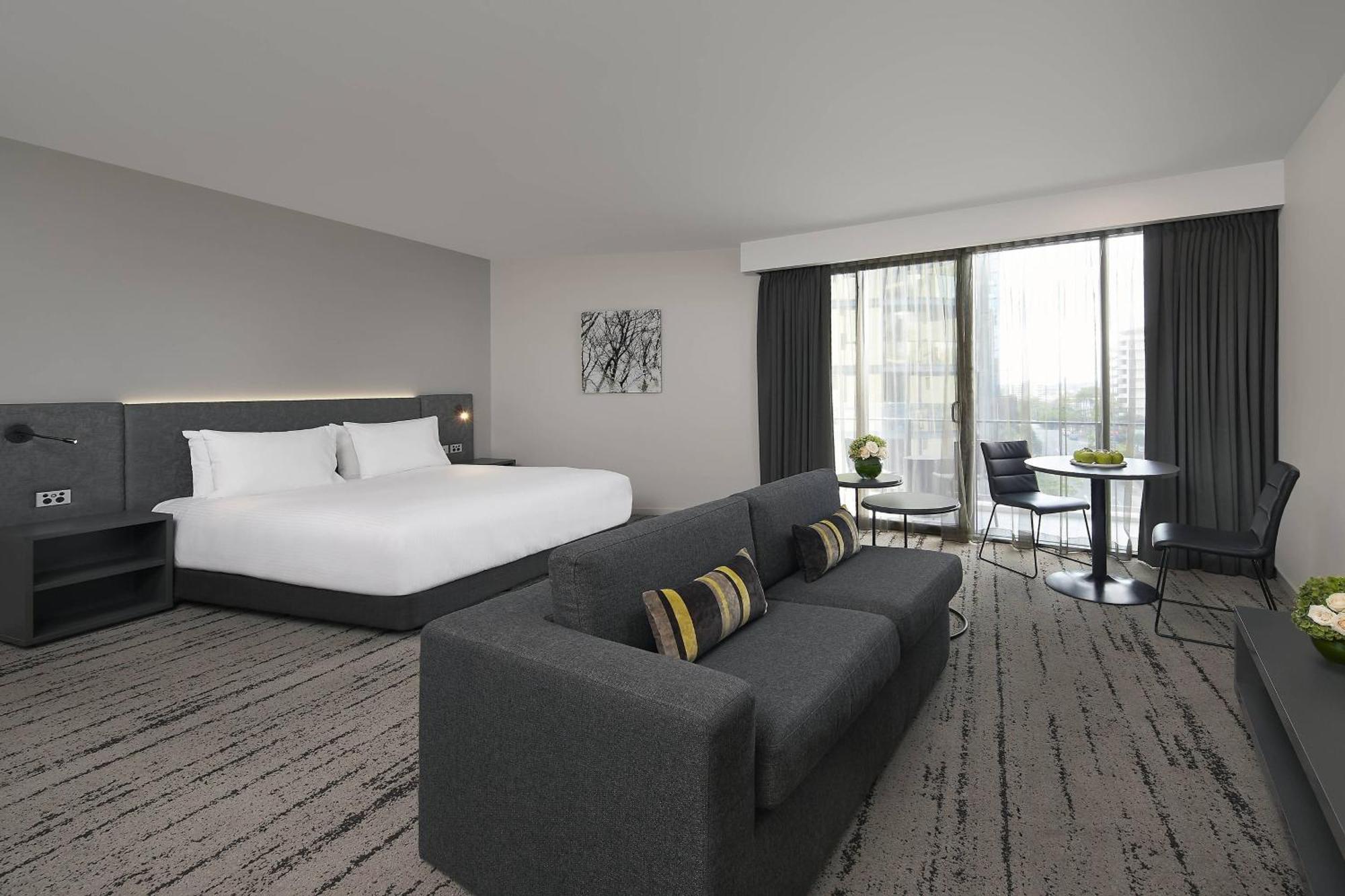 Отель Courtyard By Marriott Brisbane South Bank Экстерьер фото